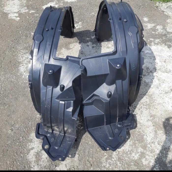 Inner Fender Liner Fender Depan Innova Reborn 2016 2017 2018