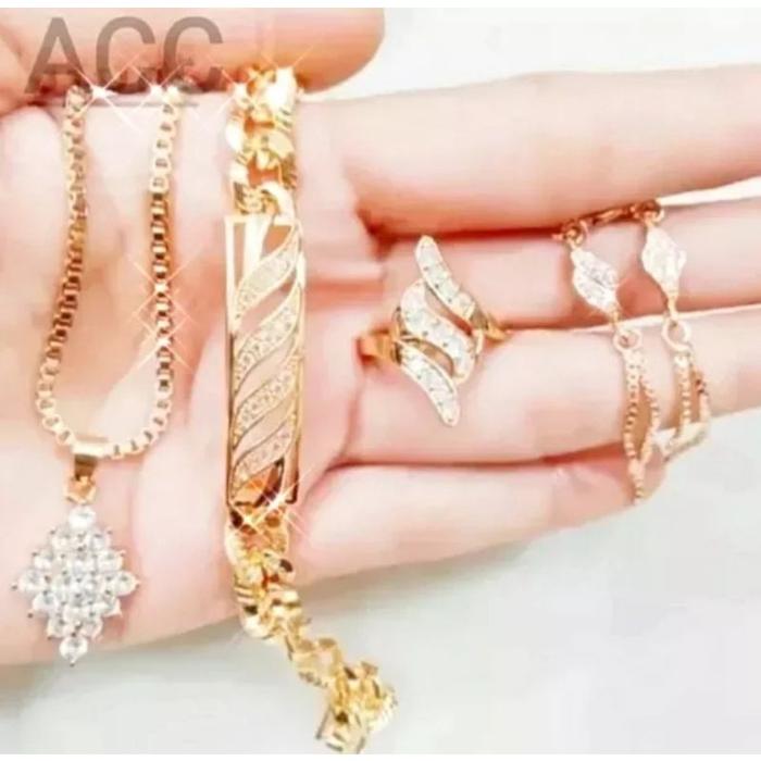 set perhiasan titanium  /titanium set perhiasan/set perhiasan wanita dewasa