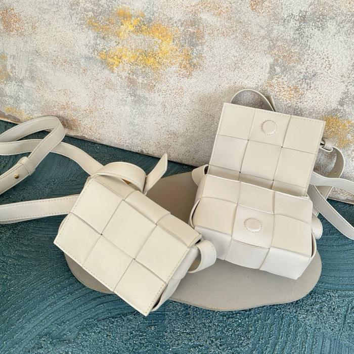 bag BV tas Mini Candy Cassette white