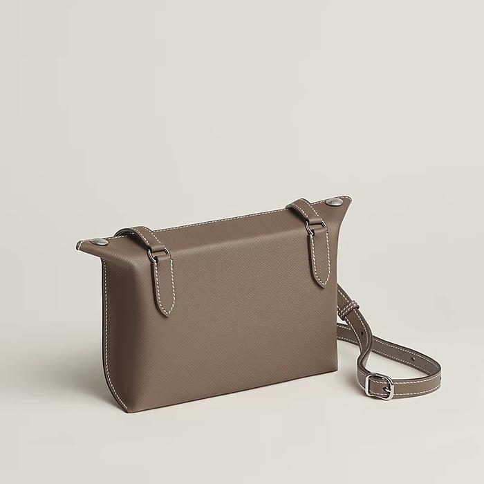 Hermes Tas Videpoches Kulit Togo Coklat dengan Penutup Origami dan Tali Bahu Wooly Adjustable
