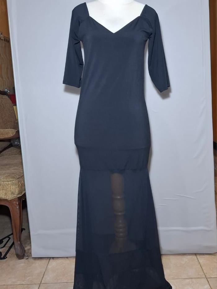 Black Long Dress Gaun Panjang Hitam model V-Neck Simple & Trendy by Just1Thrift