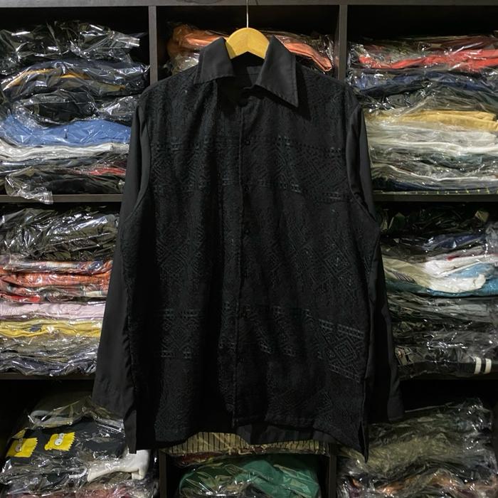 Kemeja motif Kloud Studio - Size XXL - Baju pattern hitam