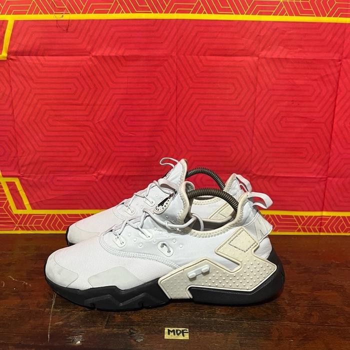 Sepatu second ori nike huarache drift white size 41