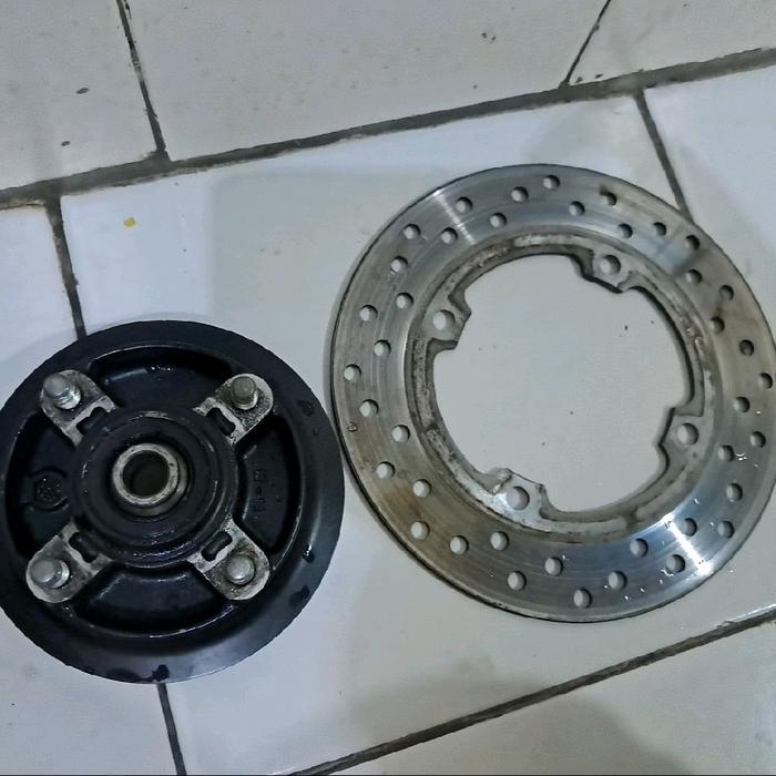 Nap gear dudukan gir disc piringan cakram honda supra gtr supra150 honda kelengkapan seperti difoto 