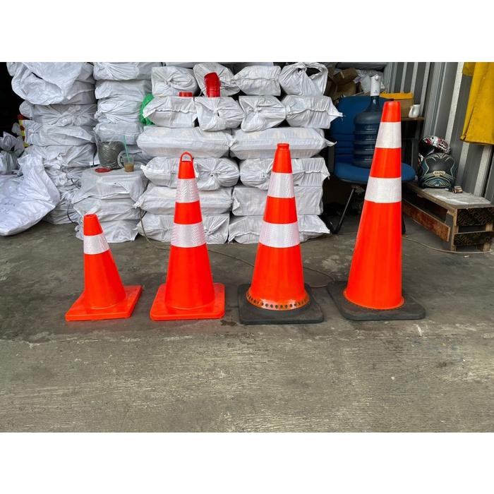 Traffic Cone 90Cm / Kerucut Lalu Lintas Murah