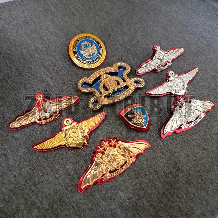 ATRIBUT POLRI / ATRIBUT KORPOLAIRUD / PIN KORPOLAIRUD / RODA KORPOLAIRUD / SAR KORPOLAIRUD / PENYELA
