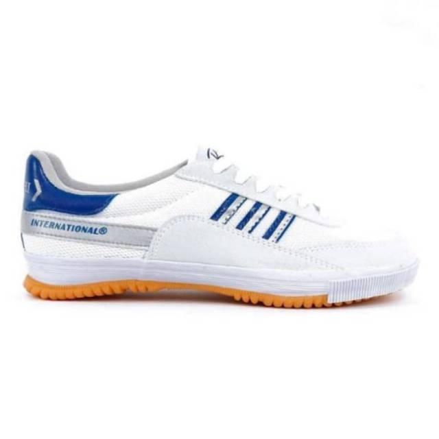 Sepatu badminton capung kodachi