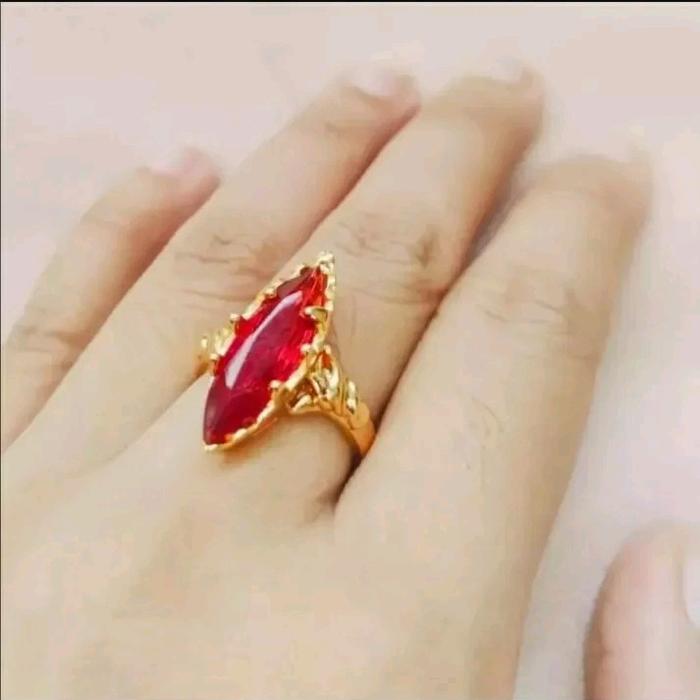 Cincin Batu Giok Warna Merah Delima Malkis