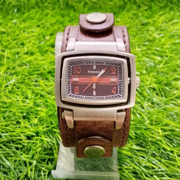 Fossil Jam Tangan Wanita Rare Vintage Semi Gaban Flip dengan Tali Kulit Coklat dan Desain Unik