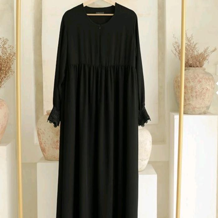 LINNAEA DITSY SIZE M BAHAN MAIRA JETBLACK