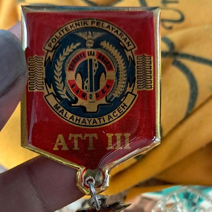 pin poltekpel malahayati aceh att lll pengait magnet