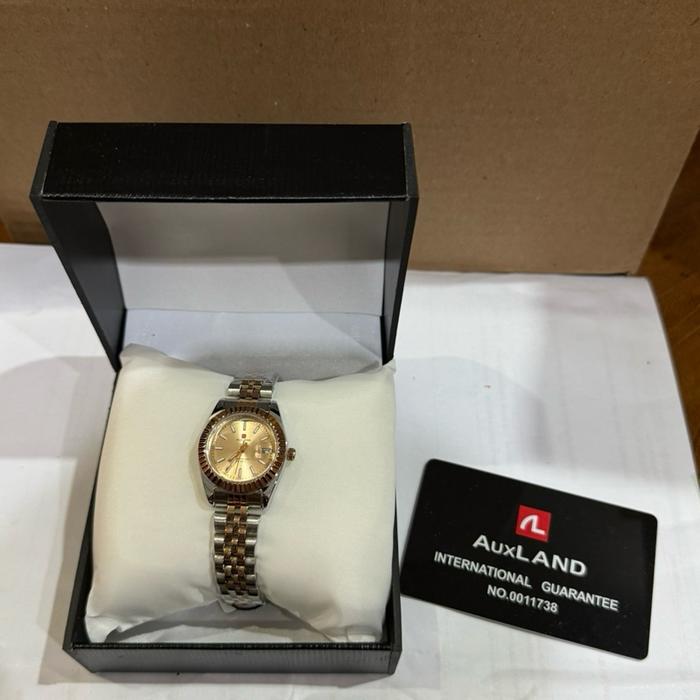 16- AuxLand Jam Tangan Wanita AuxLand Dengan Desain Elegan dan Fungsi Quartz Terbaik