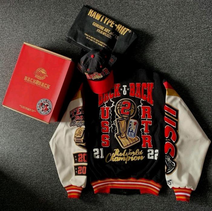 Jaket uss back to back 2021-2022