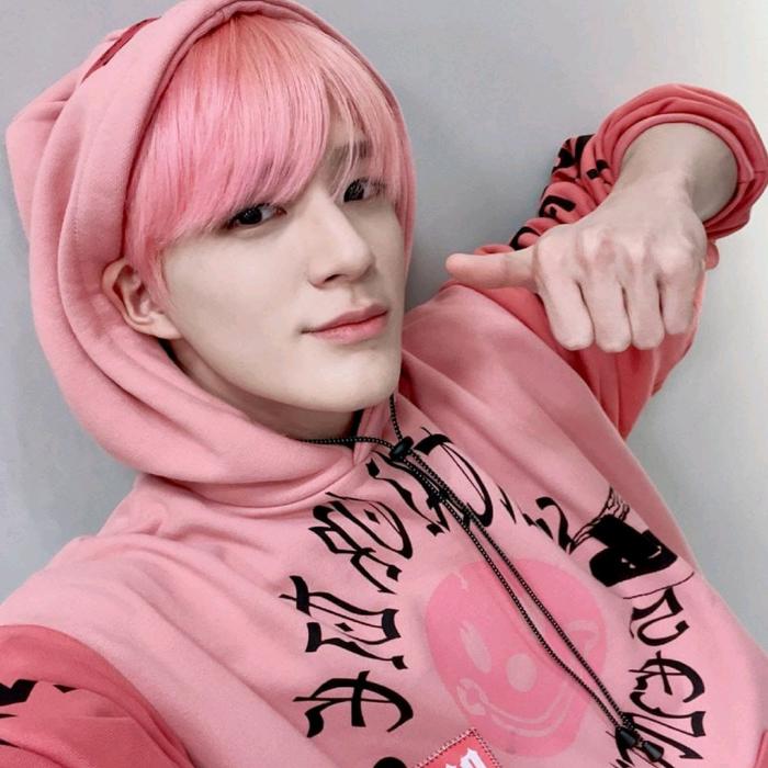 [Buy 1 Get 1] Ready Stock - Hoodie Pink Jeno Nct Dream / Hyunsuk Treasure / Jaemin Jisung Mark Haech