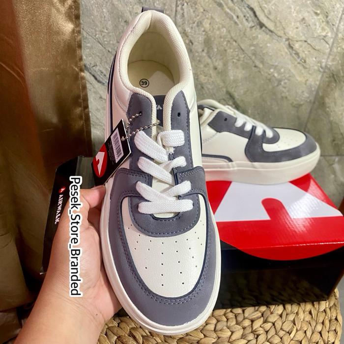 Sepatu Airwalk Cordell Putih Abu Size 39 Saja Original Sale