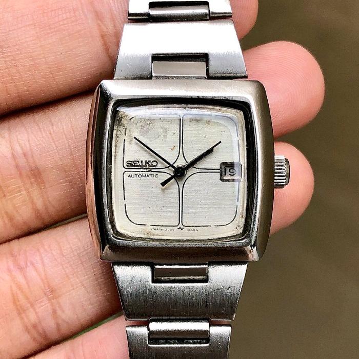 Seiko Ladies Automatic Date 2205-3160