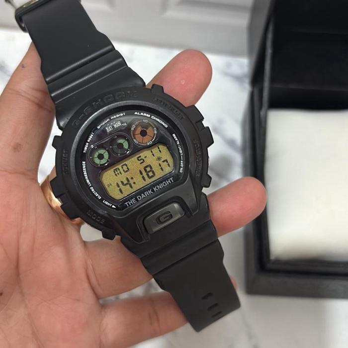 Casio Gshock Batman DW 6900FS / DW6900FS