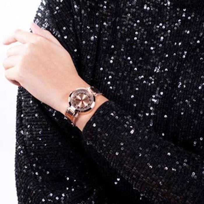 Guess Watches Gw0470L3 Crystal Clear Jam Tangan Wanita Rose