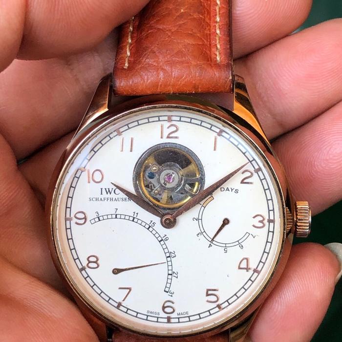 Jam tangan pria IWC SHAFFHAUSEN otomatic (bekas)