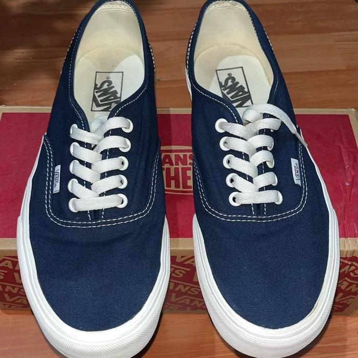 Sepatu Vans Authentic Original (second/preloved)
