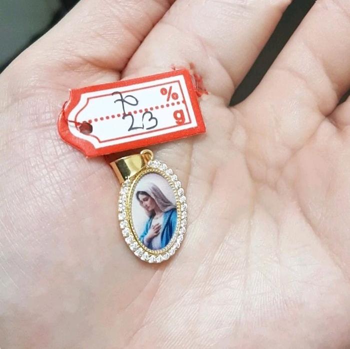 Liontin emas 70 bunda maria medali