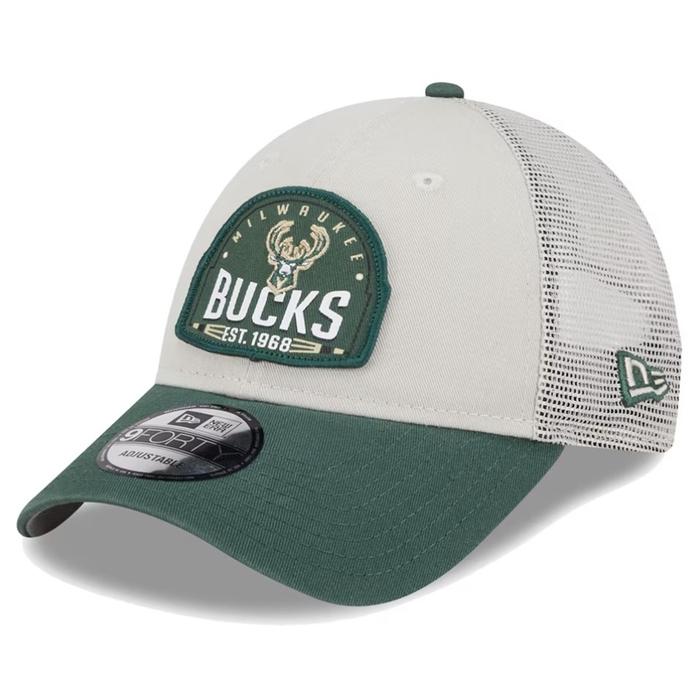 Topi NBA New Era 9FORTY - Milwaukee Bucks Throwback Patch Trucker