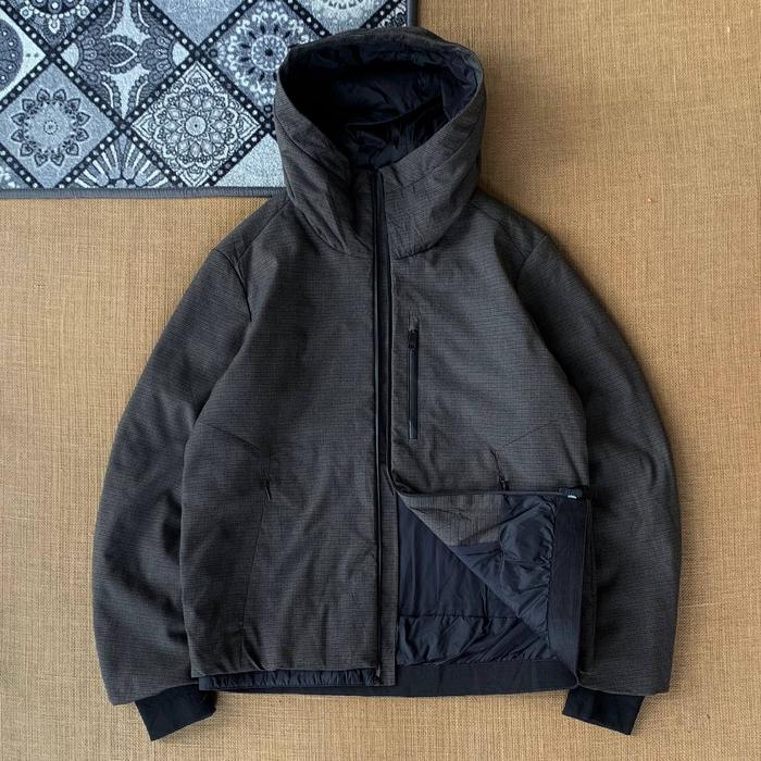 jaket Global Work Hybrid size M (seperti baru) 100% original 130426D