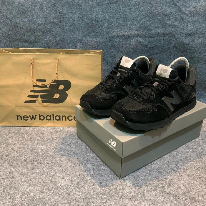 Sepatu NewBalance 574 Fullblack Second