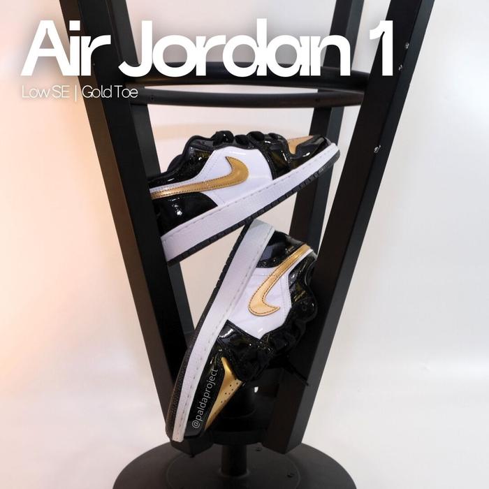 Sneakers Shoes Nike Air Jordan 1 Low SE Gold Toe GS (DR6970 071) - 100% Original