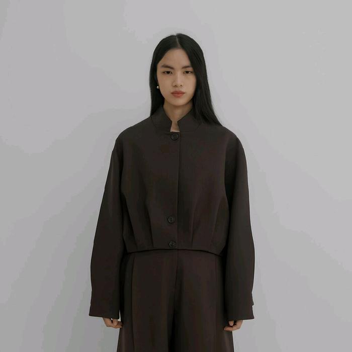 Jedda Semi Blazer size L New With Tag