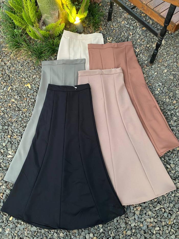 Rok Span Duyung Panjang  Wanita Dewasa Kekinian Korean Style Modal Pinggang Tidak Ada Karet Resletin