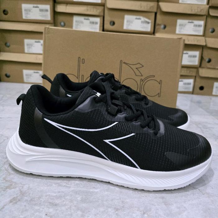 SEPATU RUNNING DIADORA MANSIDE