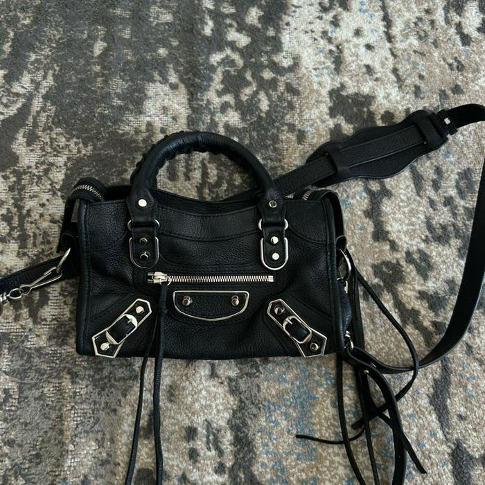 Tas Second Balenciaga Neocity