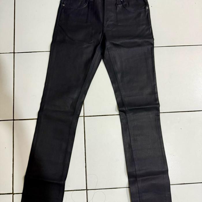 Nudie Jeans Tape Ted Black Dry Indigo 29 x 32 Fit 30/31 Inseam 32 Jeans Baru Belum Dipakai dari Limb