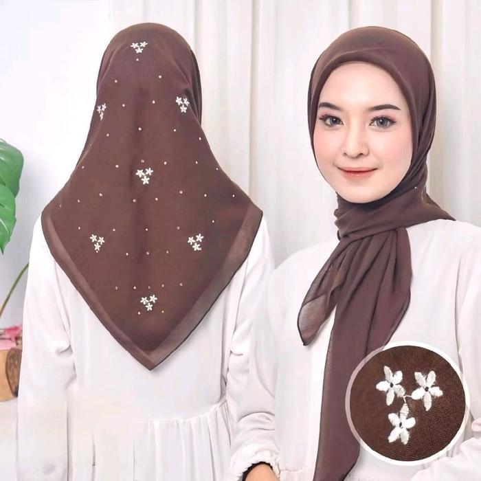 Hijab Paris Bordir bintang Payet SWAROVSKI//Paris Bordir Payet SWAROVSKI