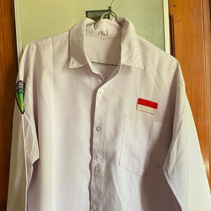 Preloved baju putih sma