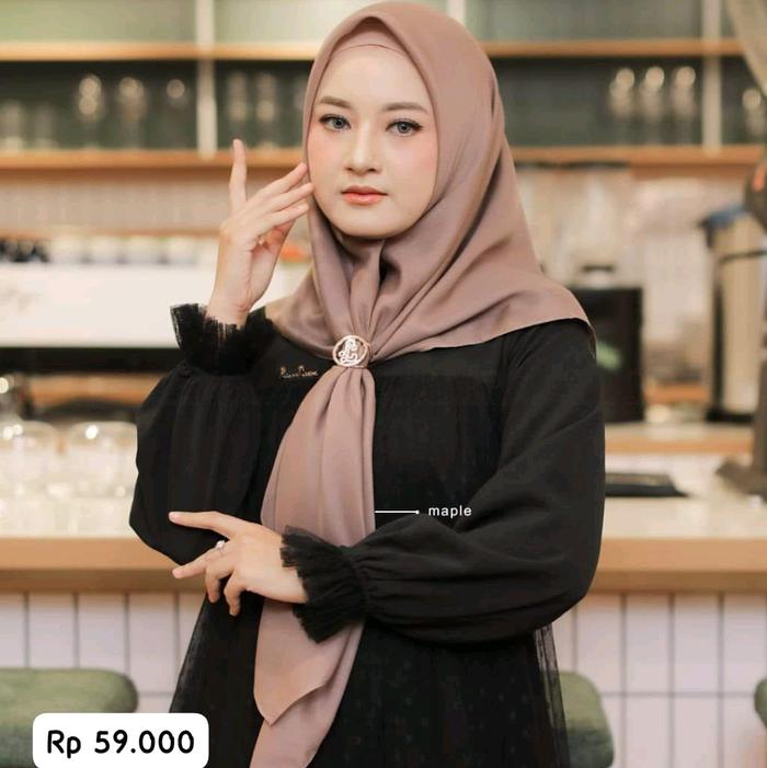 parissa square segi empat Linalivia ory