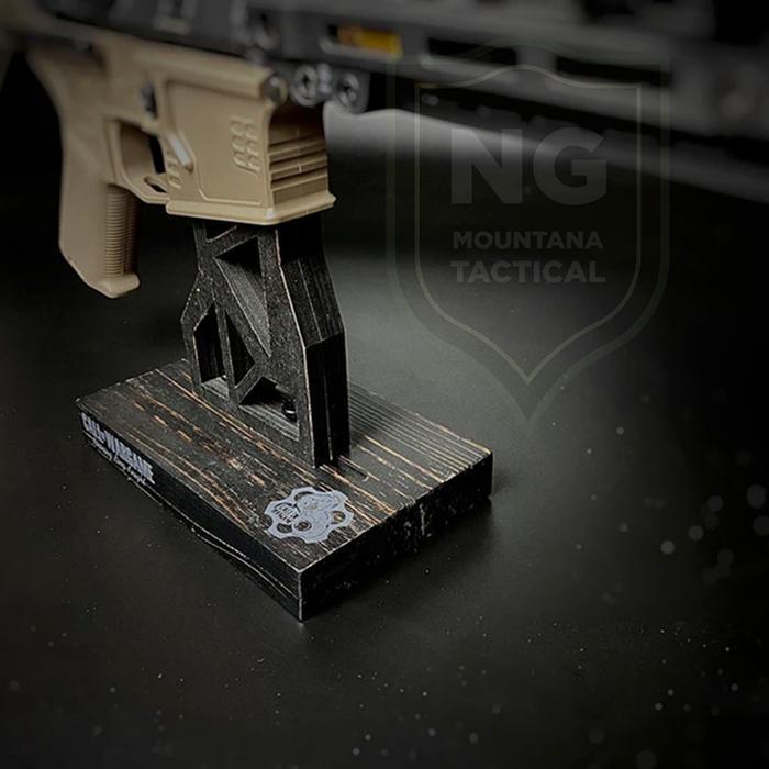 STOK TERBATAS !!!! REAL WOOD M4 M16 DISPLAY STAND HOLDER AEG GBB WGB TERJANGKAU