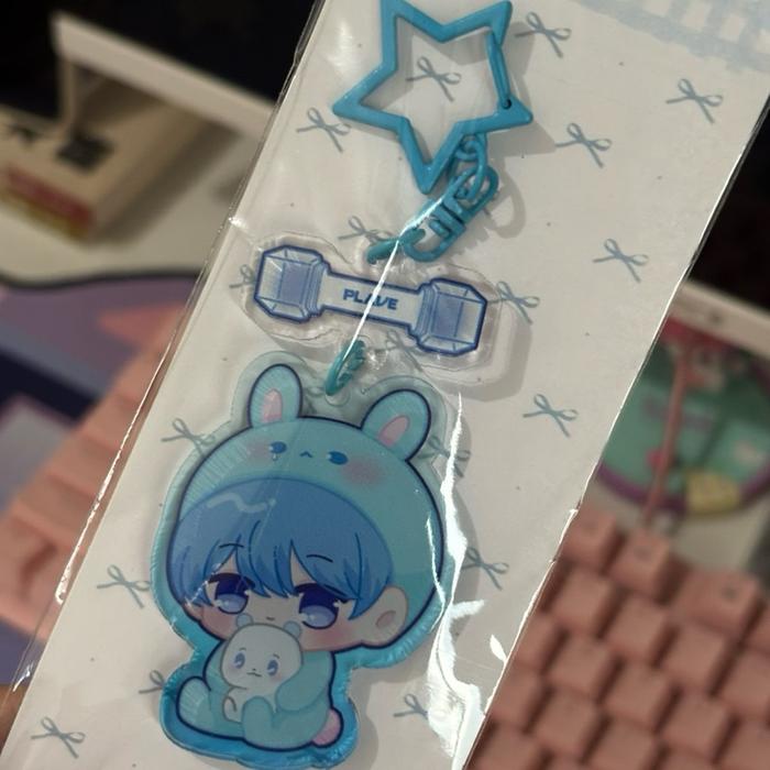 Plave keychain gantungan kunci Akrilik  boy group kpop yejun noah bamby eunho hamin virtual idol mer
