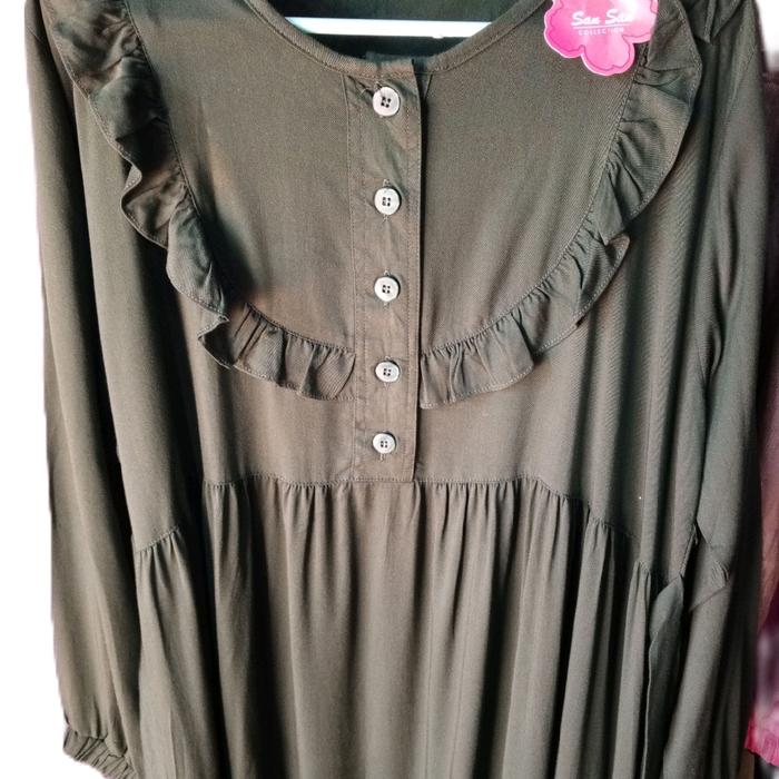 gamis polos premium terbuat dari bahan katun twil nyaman dipergunakan karena dingin dan lembut