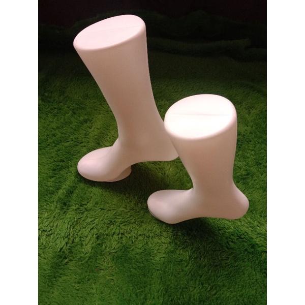 NEW MANEKIN PATUNG DISPLAY KAOS KAKI BETIS PRIA/WANITA