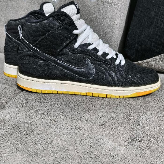 Aje Dunk High