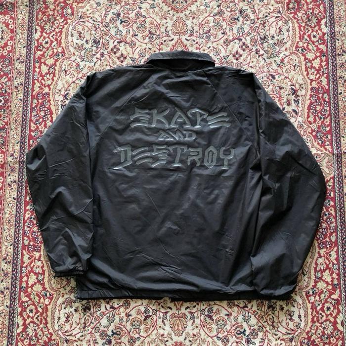 Jaket Thrasher magazine coach jacket Vintage Thrasher skate and destroy i742