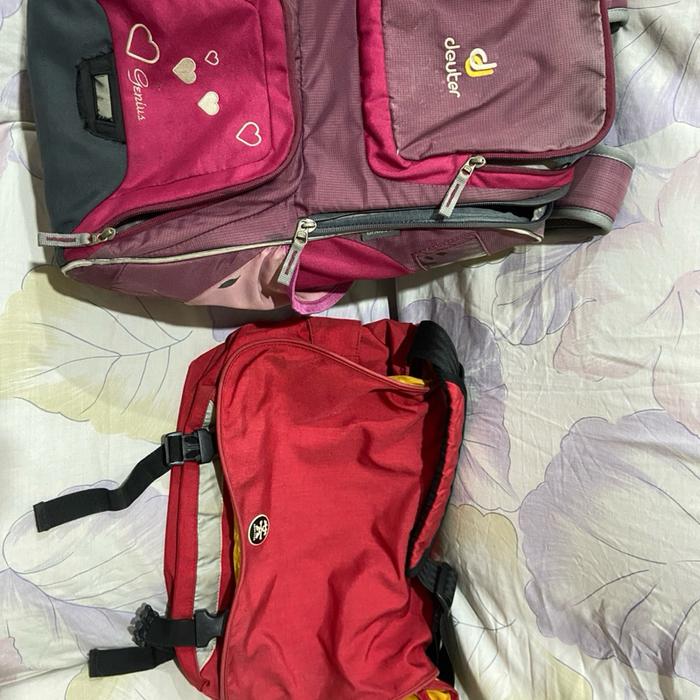 2pcs Tas preloved seken Deuter Crumpler ex Anak sekolah normal semua layak pakai tidak ada lobang re