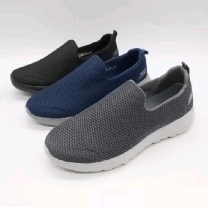 SEPATU SKECHERS GOGA MAX