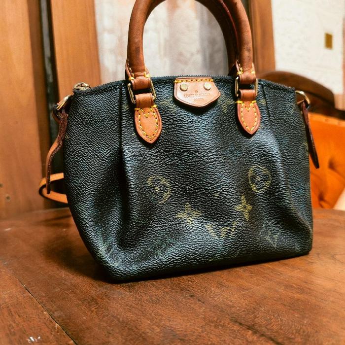 Preloved tas selempang wanita, bahan kulit, LvTurenne Nano