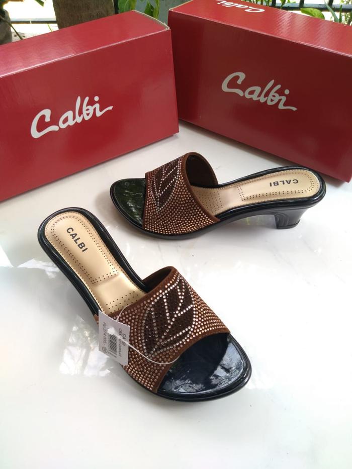 Heels selop Daun Merk CALBI CRX .1827