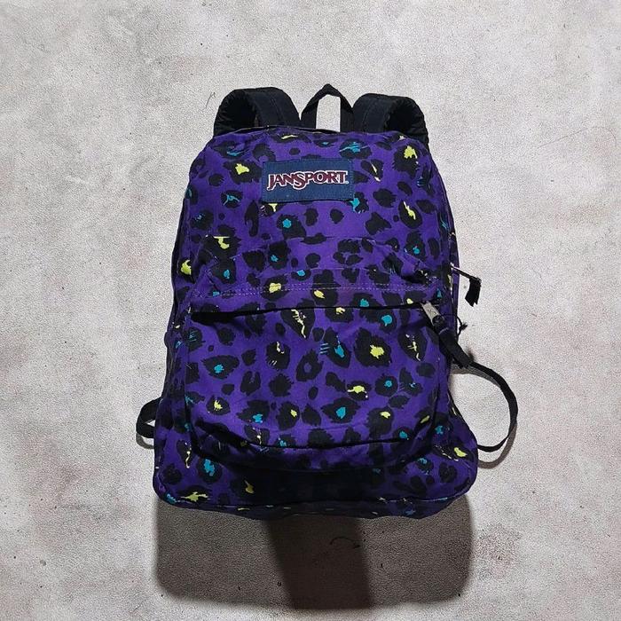 Tas ransel daypack pria jansport ungu motif bekas