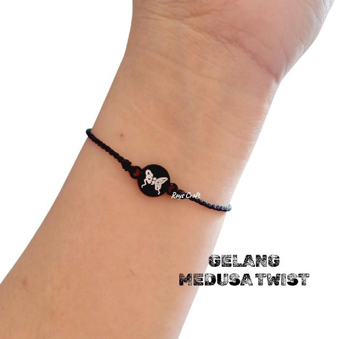 Gelang Medusa Semicolon Butterfly Basic Minimalist Twist Bracelet Accessories