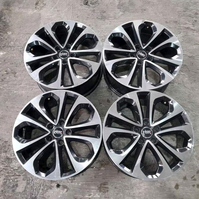 velg mobil bekas ccord R18 velg hsr sairo r18 pcd 5x114